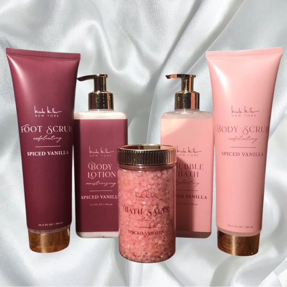 BUNDLE Nicole Miller New York Spiced Vanilla Exfoliating 5pc Set